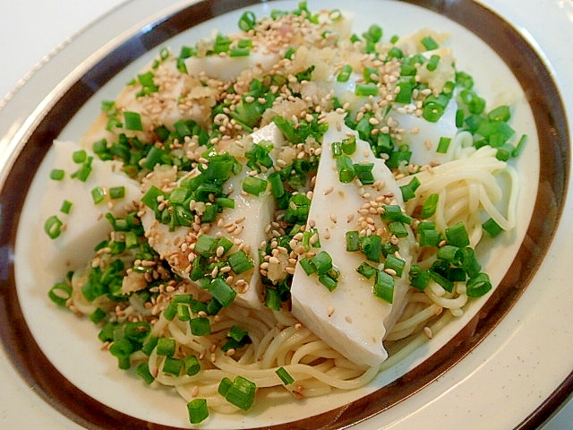 えそ蒲鉾と葱と生姜の冷やしラーメン♬