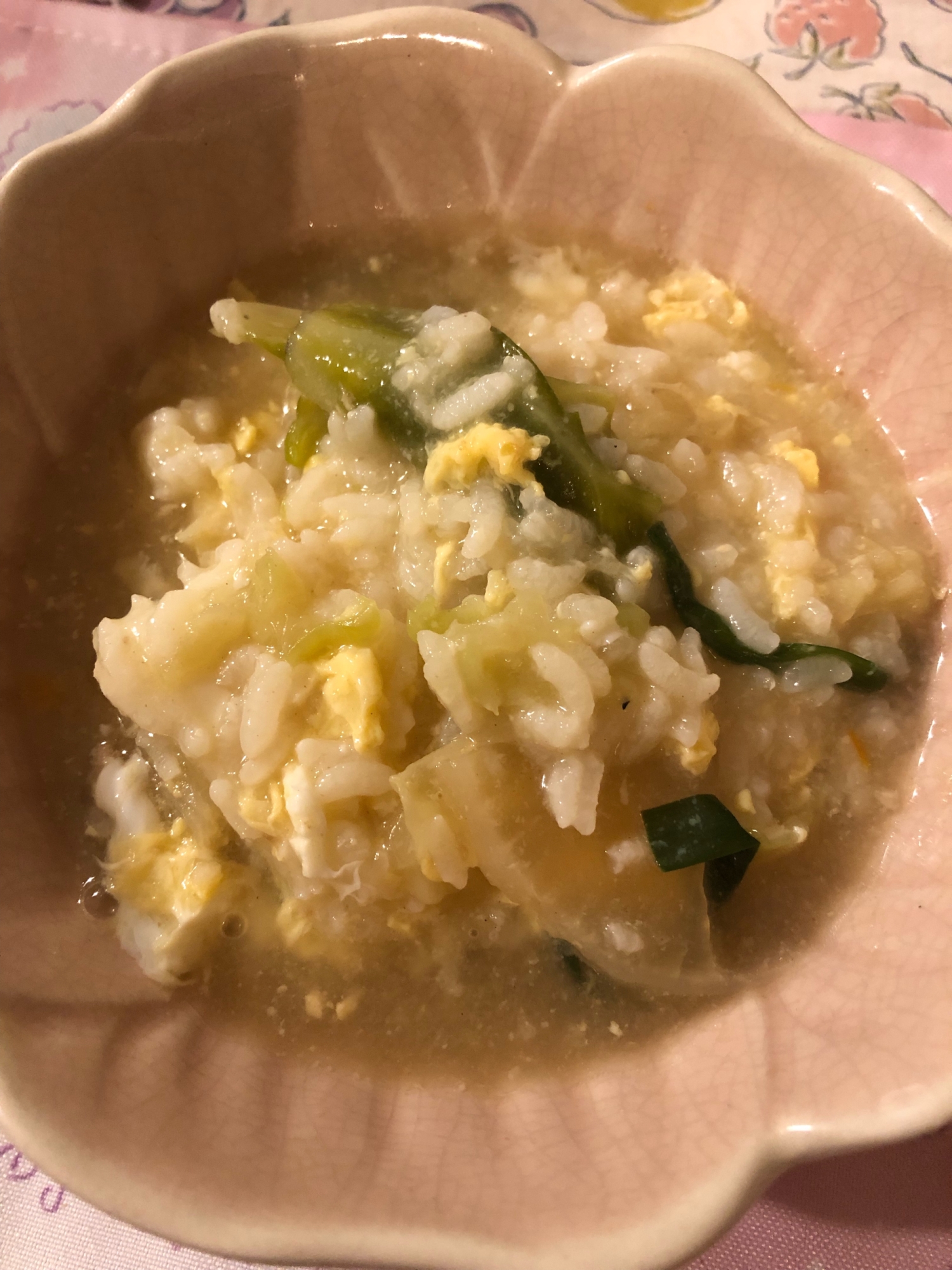 鍋の〆に卵雑炊