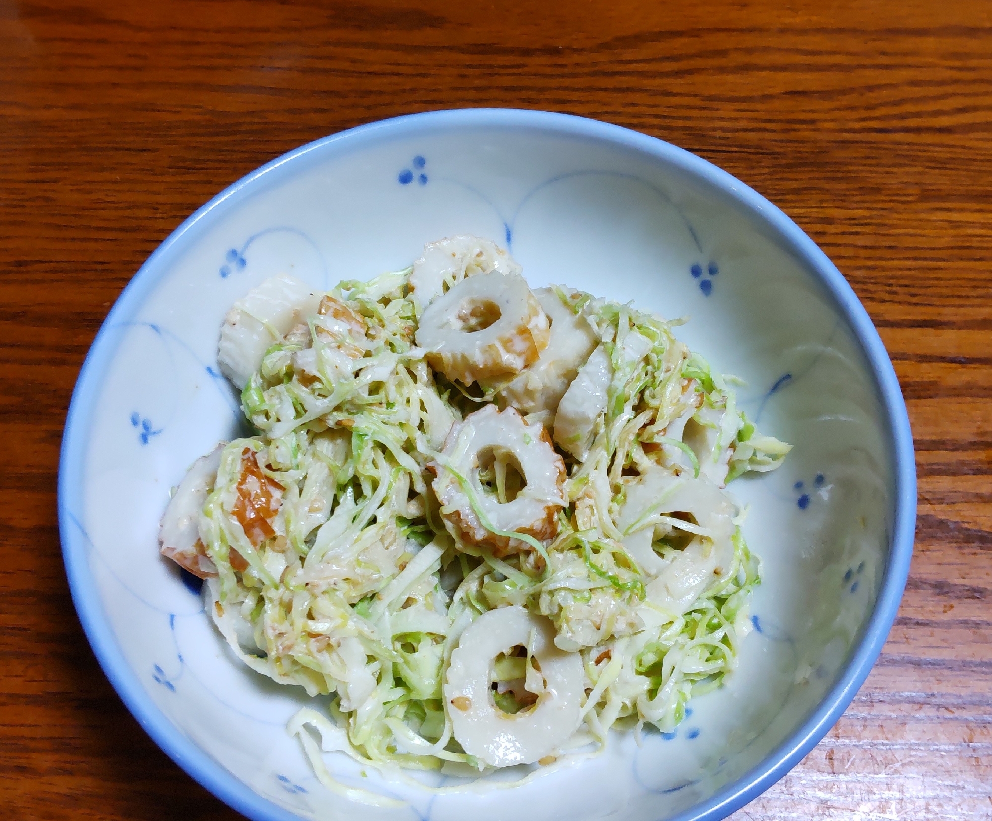 ちくわとキャベツの味噌マヨサラダ