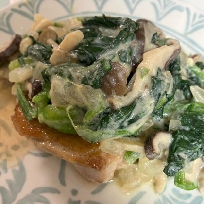 ♪チーズでコク♡鶏もも肉の豆乳クリームソース♪