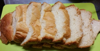 ホームベーカリー早焼きで☆あまフワ食パン♪