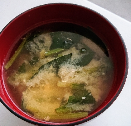 ほうれん草と卵の味噌汁
