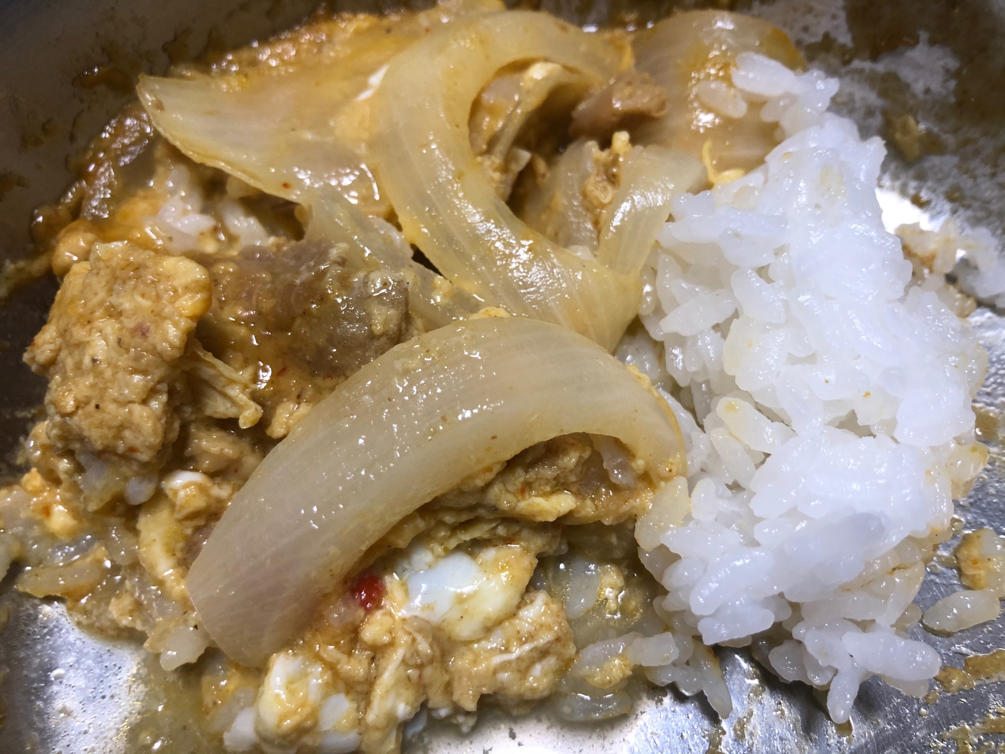 いなばのタイカレーでプーパッポンカリー風