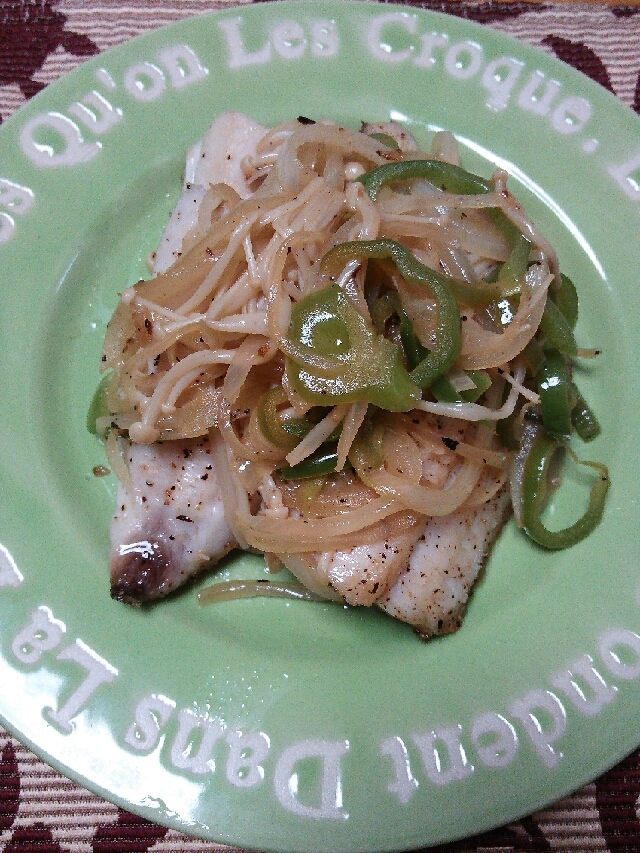 飛び魚と野菜のシンプル炒め レシピ 作り方 By るもちゃん 楽天レシピ 飛び魚と野菜のシンプル炒め レシピ 作り方 By るもちゃん 楽天レシピ