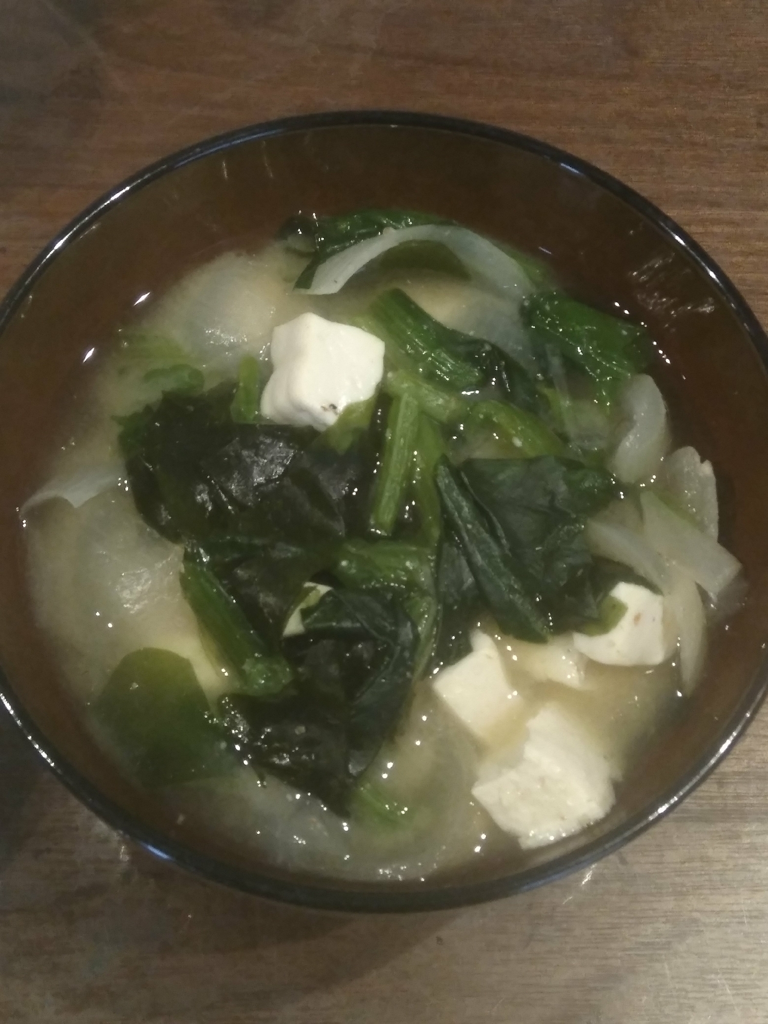 ほうれん草と玉ねぎと豆腐とわかめの味噌汁 レシピ 作り方 By Asa 楽天レシピ