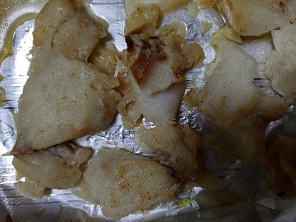 フライパンがないのでアラジントースターで焼きました！鱈とにんにくがよく合っていて美味しかったです^^