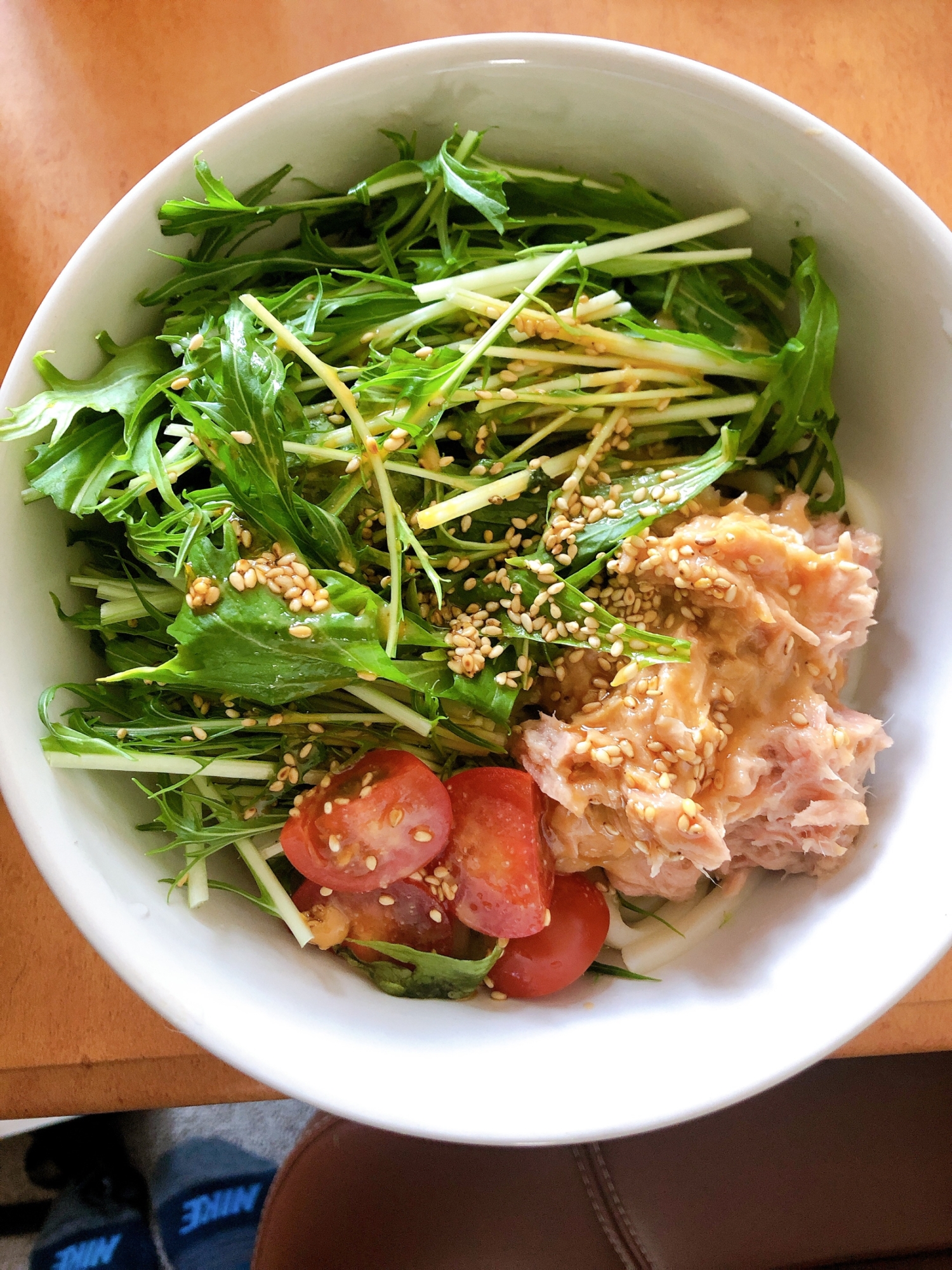 野菜たっぷりサラダうどん