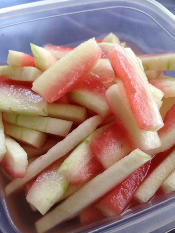 スイカの皮ではちみつレモン漬け レシピ 作り方 By ろみちゃん 楽天レシピ スイカの皮ではちみつレモン漬け レシピ 作り方 By ろみちゃん 楽天レシピ