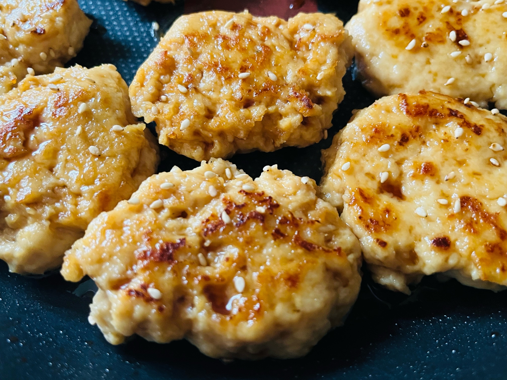 鶏ひき肉とはんぺんで！鶏つくね