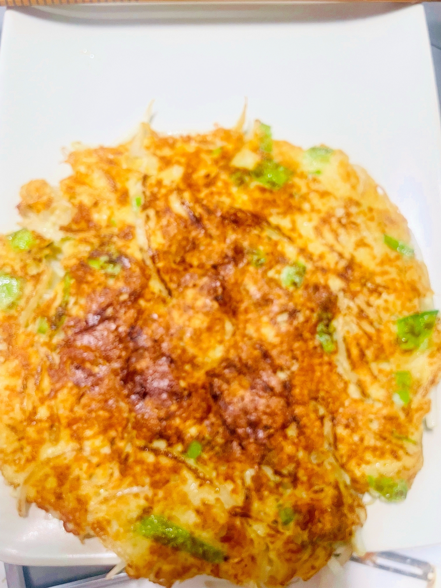 もやし入りのお好み焼き