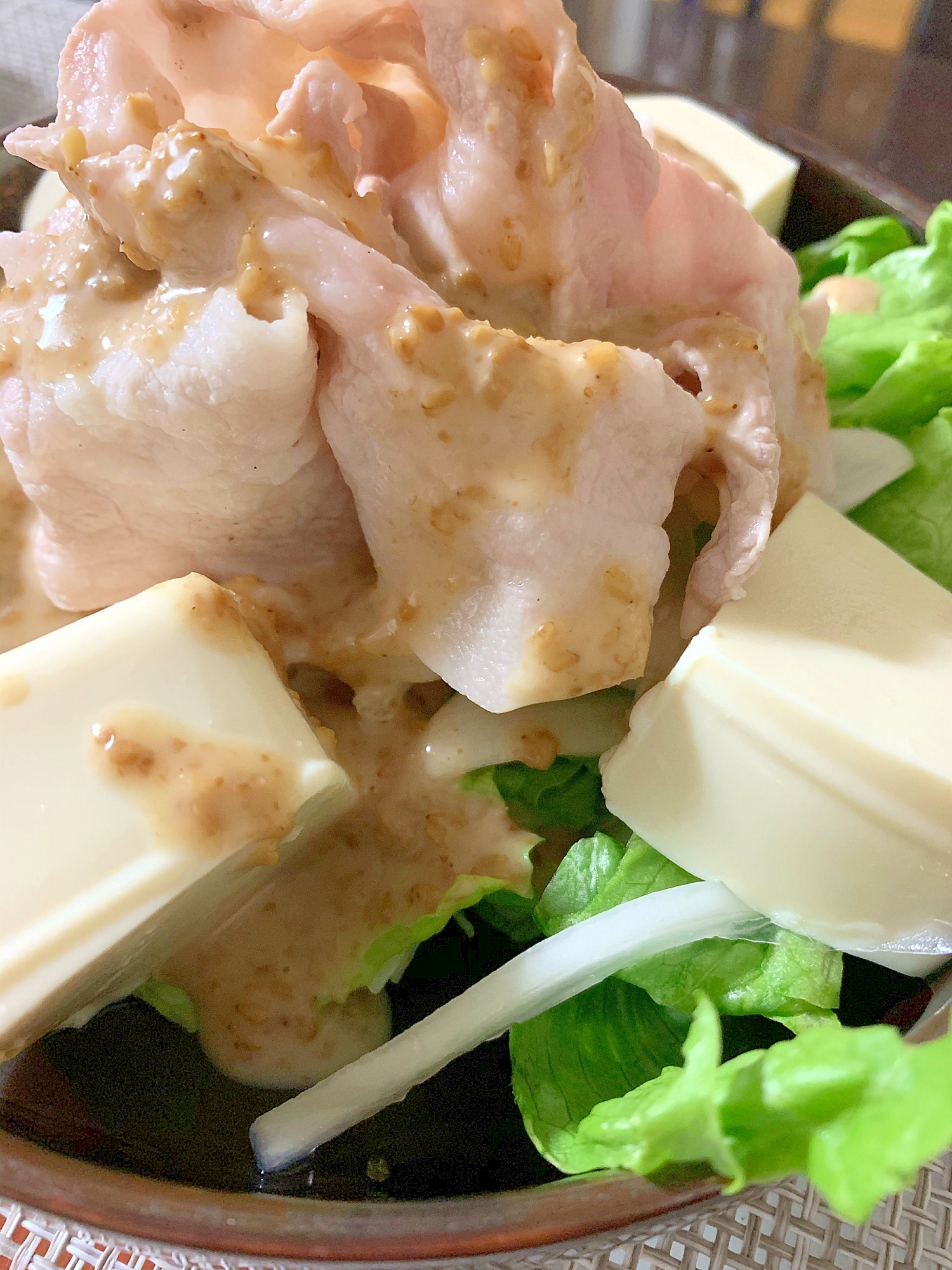 豆腐と豚バラの冷しゃぶサラダ