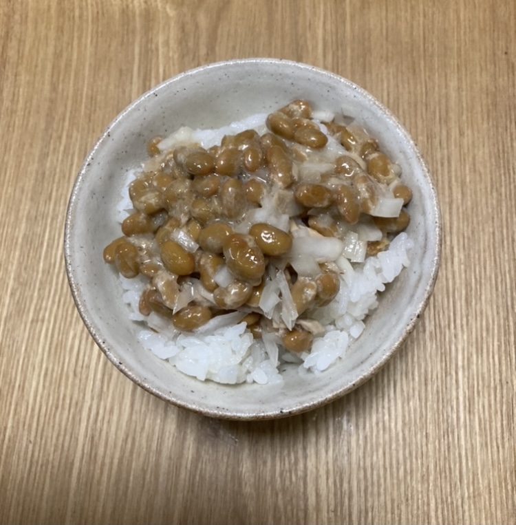 ツナと玉ねぎの納豆ごはん