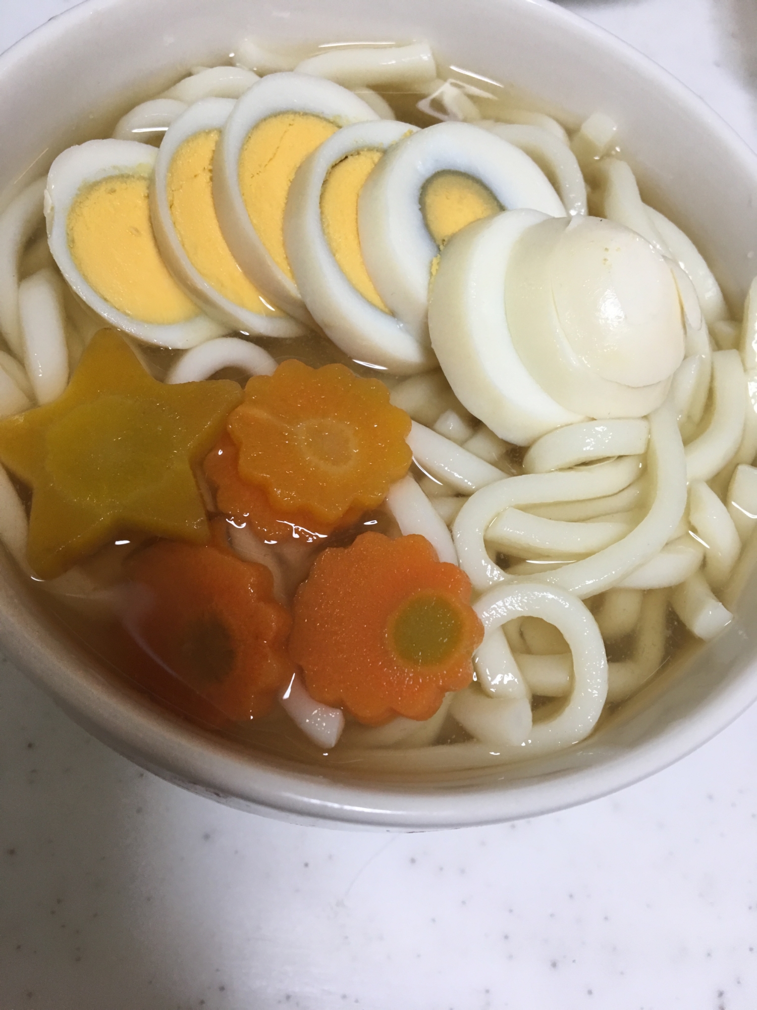 ゆで卵と金美人参と人参☆うどん(^○^)