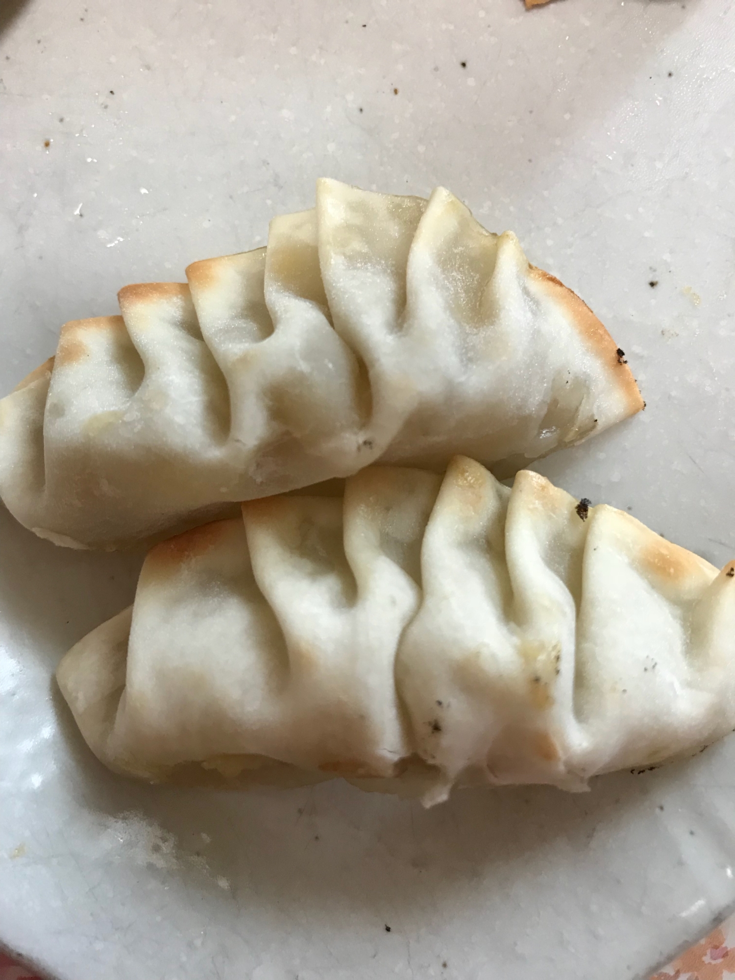 余った餃子の皮で簡単バナナ餃子