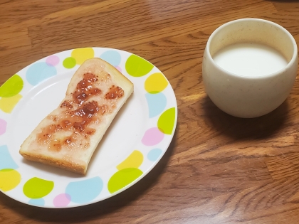 朝食に美味しくいただきました。