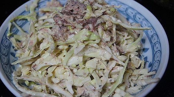 鯖缶コールスロー