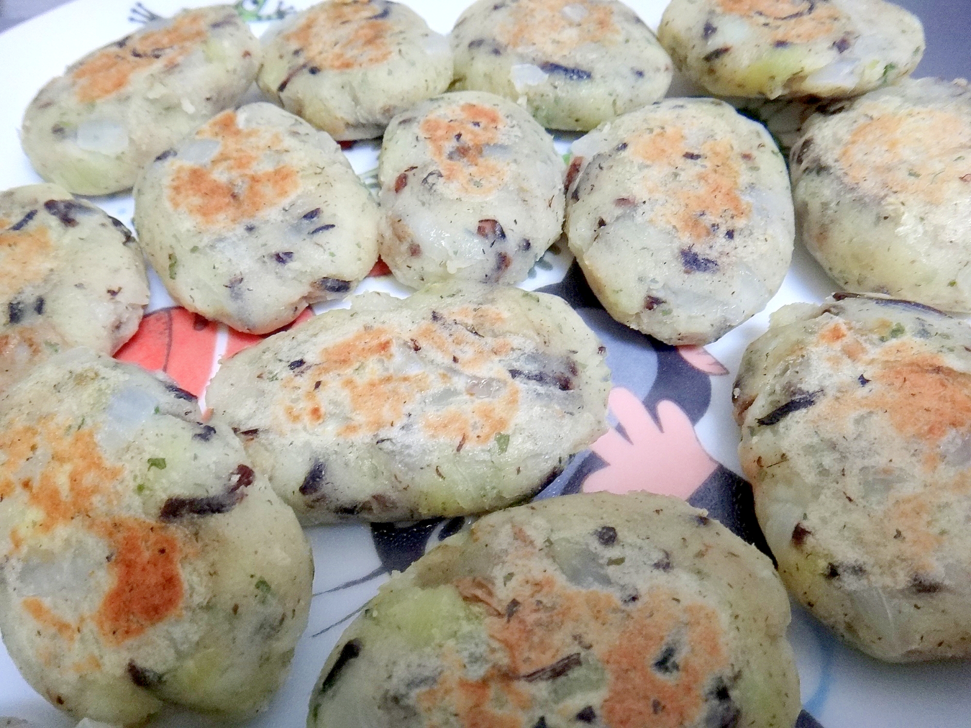 離乳食後期 手づかみ ひじき入りじゃがいものおやき レシピ 作り方 By Sige 92 楽天レシピ 離乳食後期 手づかみ ひじき入りじゃがいものおやき レシピ 作り方 By Sige 92 楽天レシピ