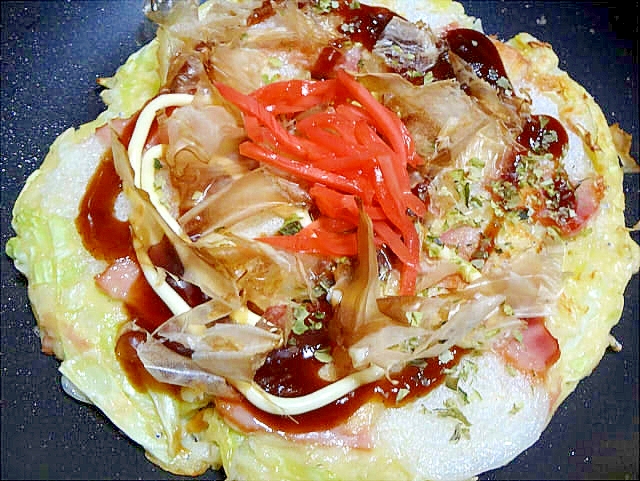 長芋入り餅ベーコンのお好み焼き