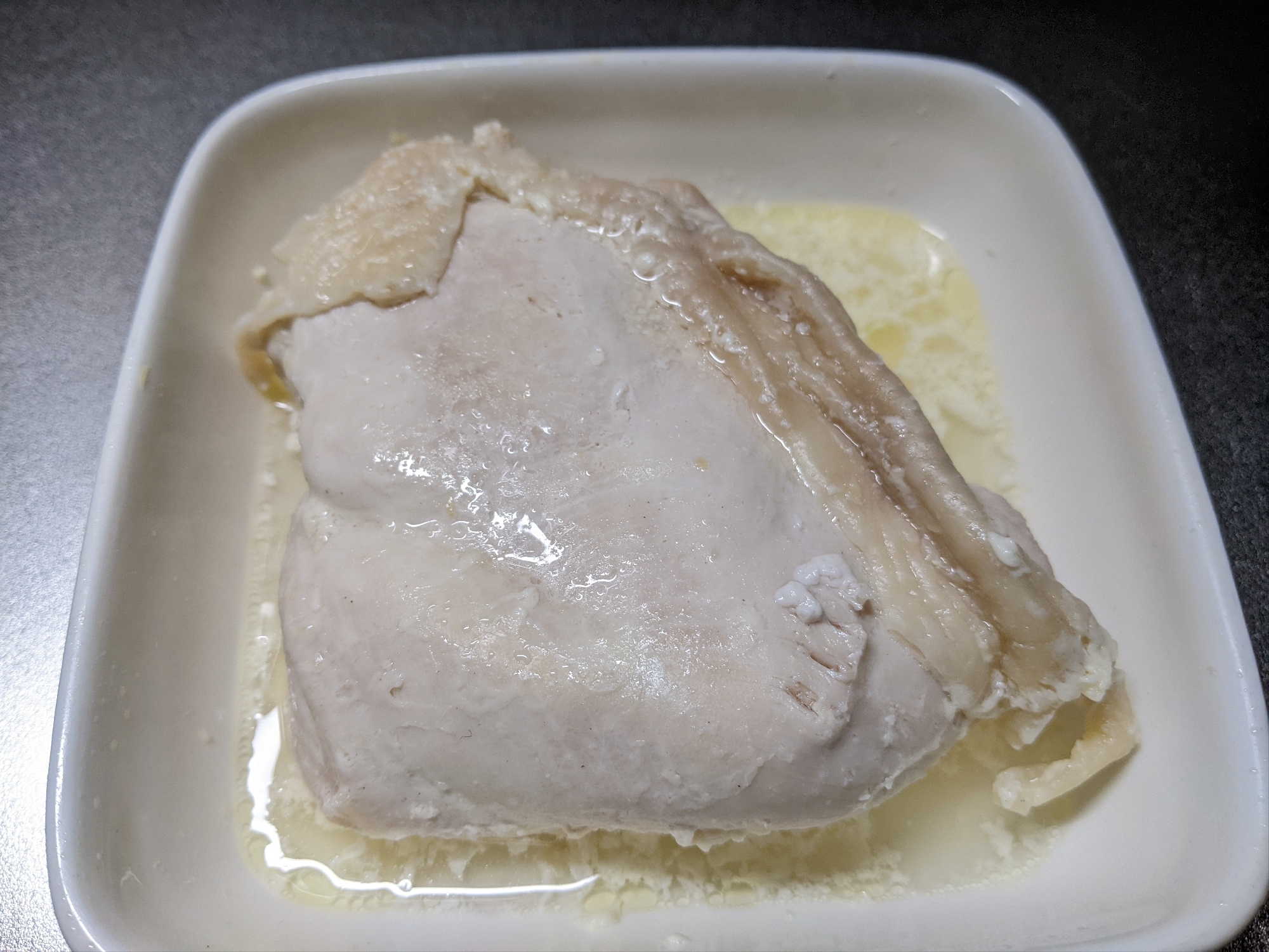 鶏むね肉のレンジ蒸し(マヨネーズ風味)