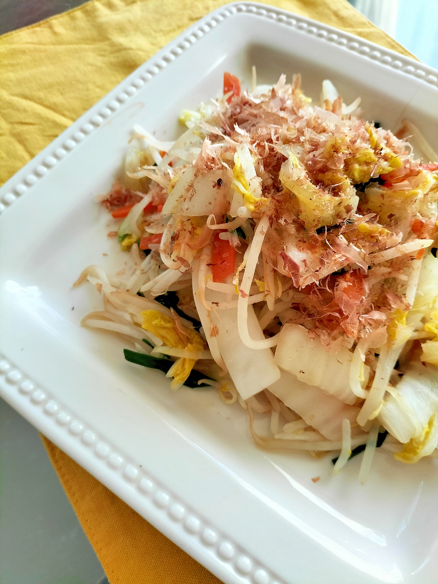 白菜とカット野菜MIXで簡単ヘルシー野菜炒め♩