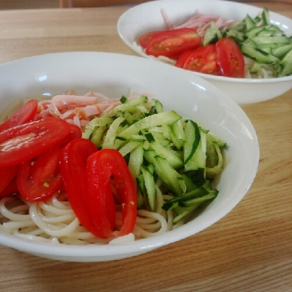 トマトときゅうりのさっぱり梅そうめん