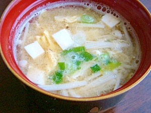 えのきさんと豆腐のふわふわかき玉味噌汁