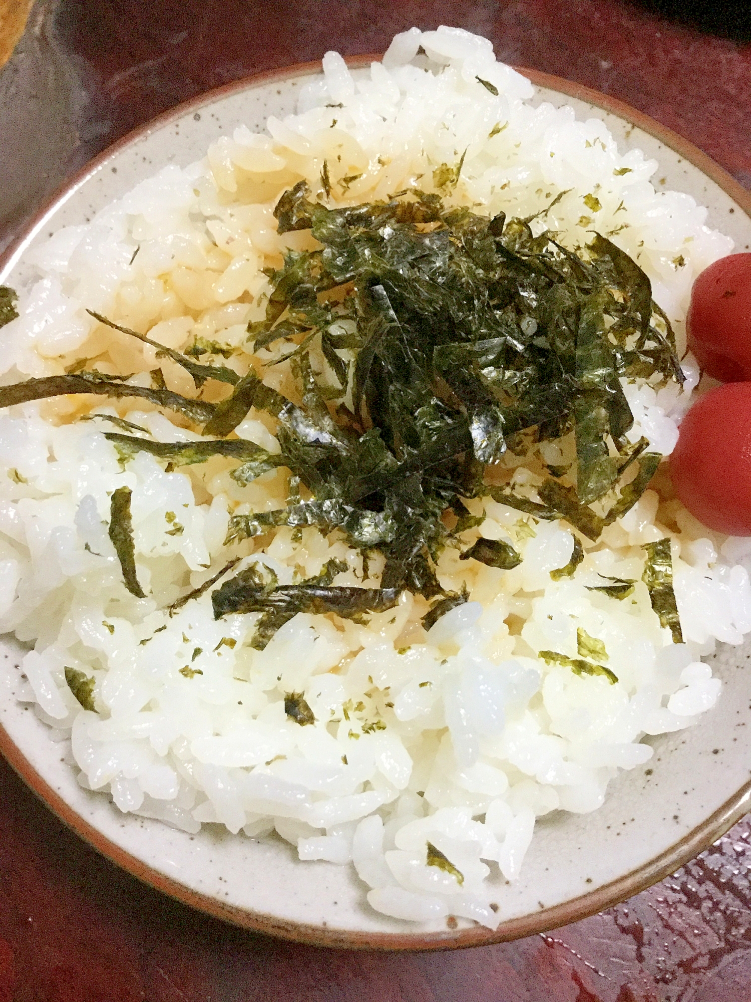 沖縄風 コーレーグースで辛ーい卵かけご飯 レシピ 作り方 By とりあえず乾杯 楽天レシピ