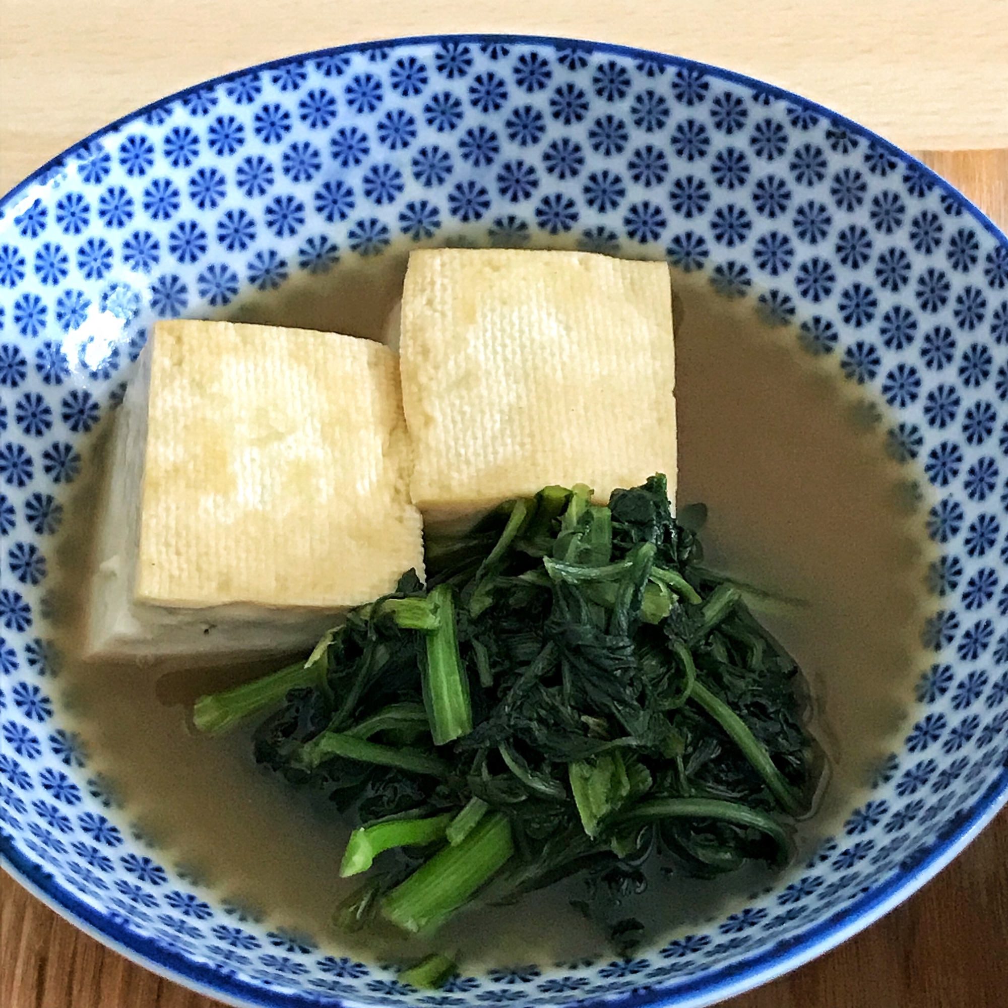 魚の煮汁リメイク＊春菊と豆腐の煮物