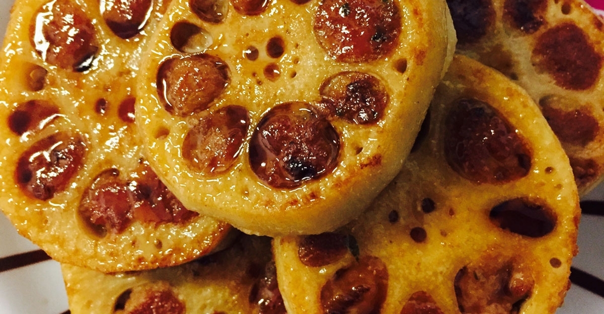 色々挟んで味バリエも豊富 シャキシャキ食感のれんこんの挟み焼き デイリシャス 楽天レシピ