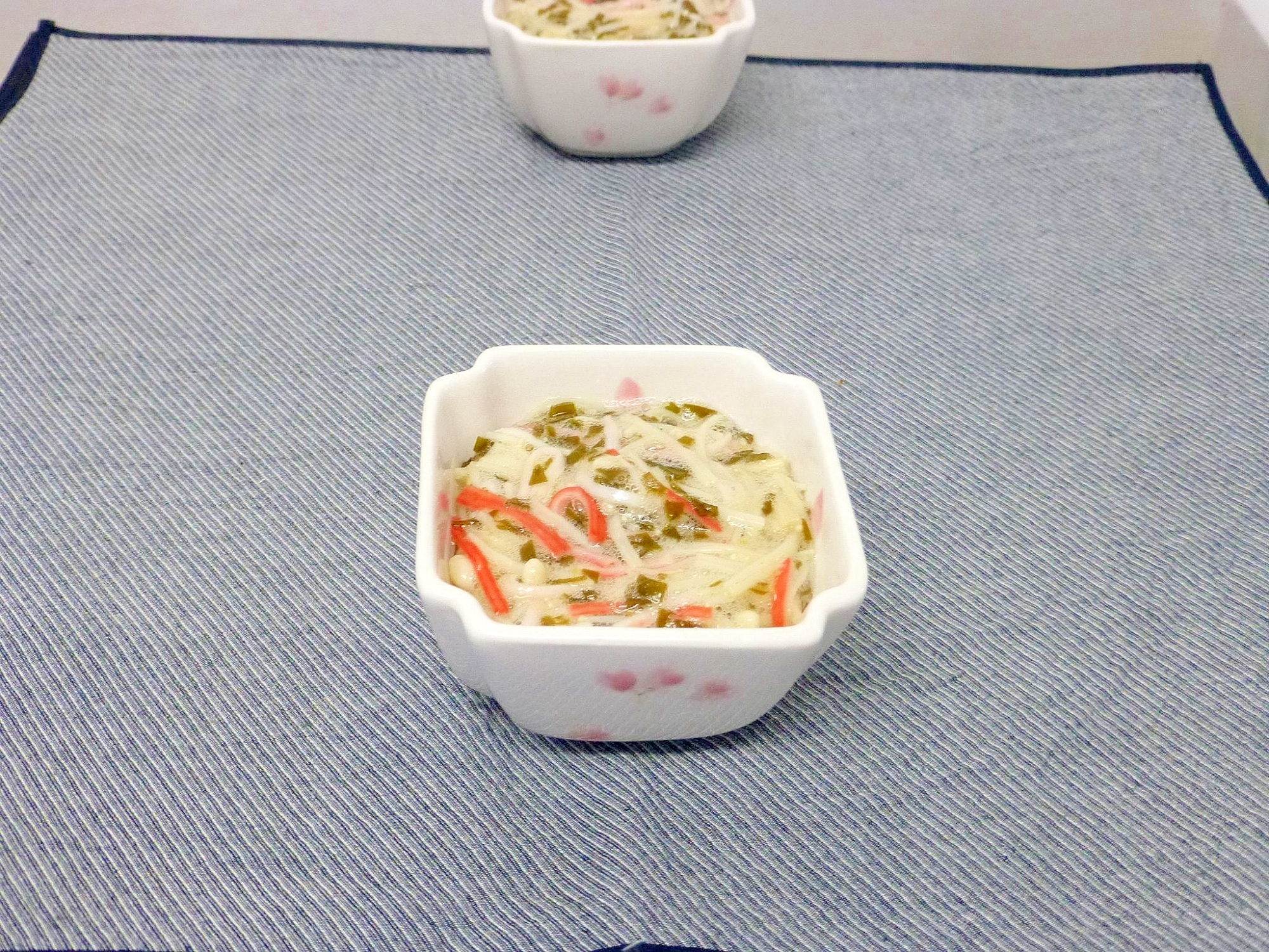 がごめ昆布とえのきの甘酢和え(柚子胡椒風味)