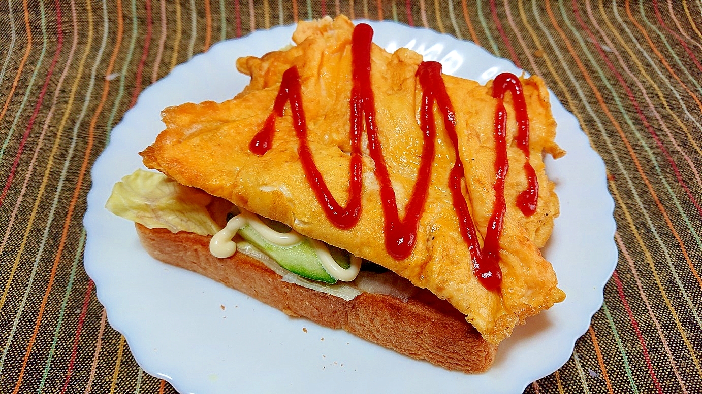 野菜と卵のトースト