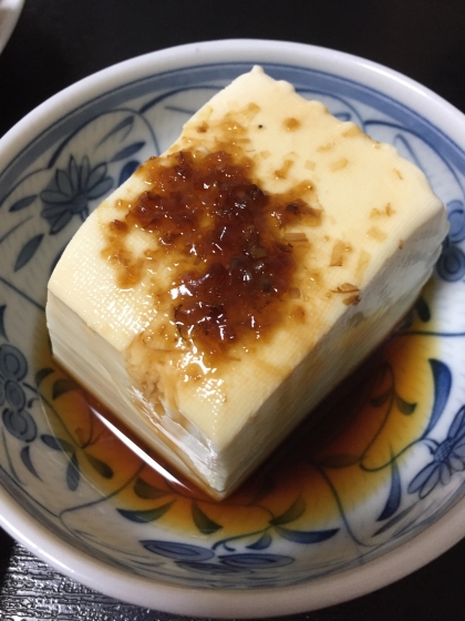 わさびのピリ辛が合いますね！いつもの冷奴が新鮮な味になって美味しかったです♪レシピありがとうございました(^^)