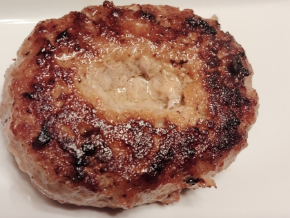 国産チーズ活用❦卵・パン粉不要のハンバーグ