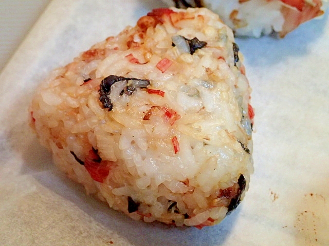 ＣＯで　かにかまと天かすともみ海苔の焼きおにぎり♬