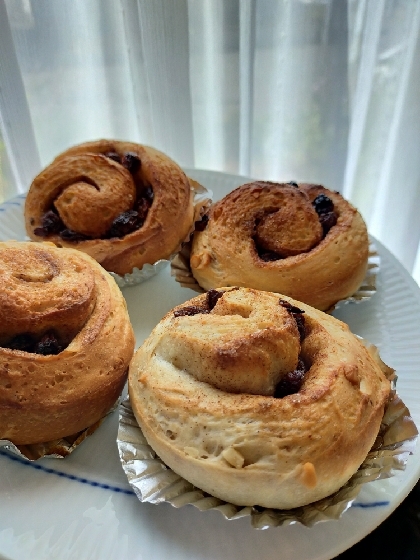 子どもも食べるので今回はラム酒無しで。2倍量で沢山できました。朝食に。13分半焼きました。