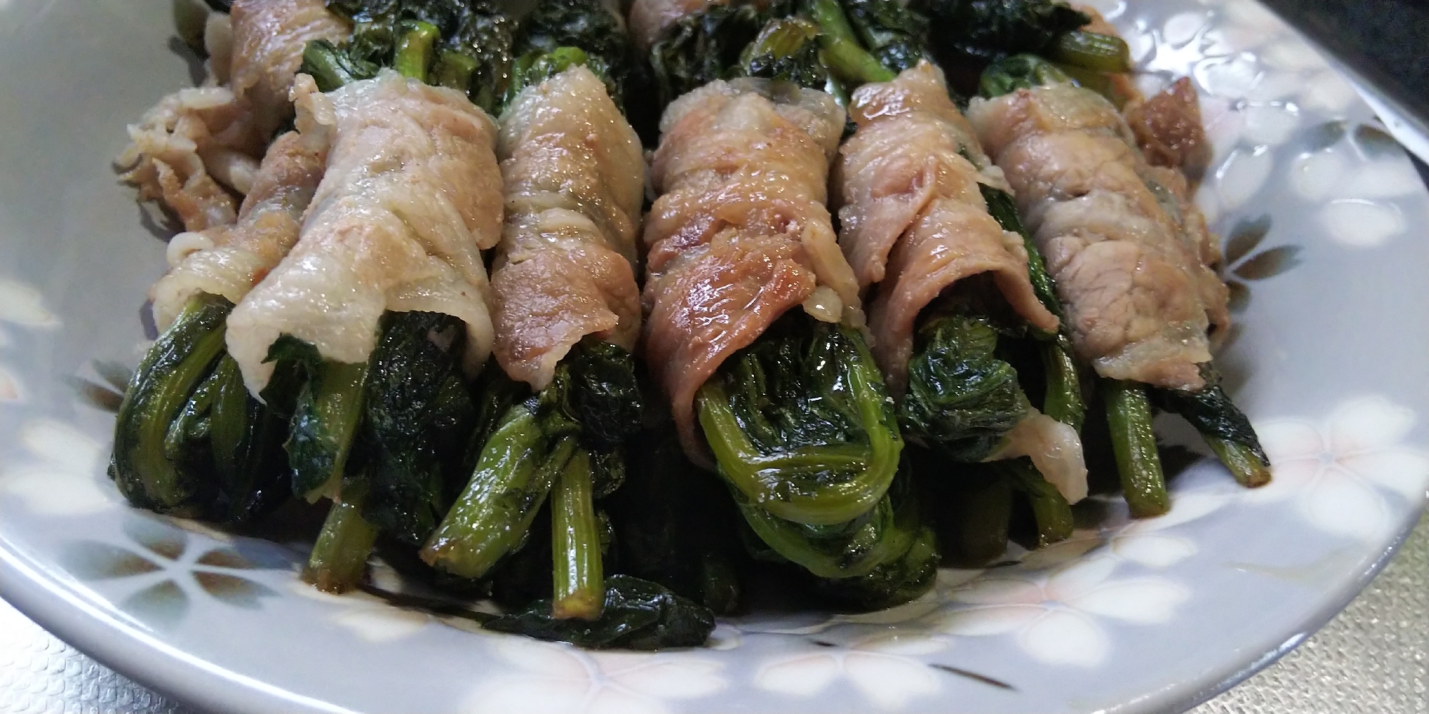 肉巻き春菊のすき煮