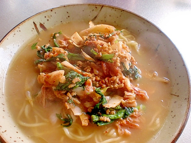 ラ王（袋めん）でキムチラーメン作ってみました＾＾：