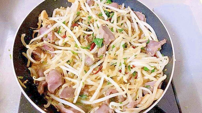 【素朴飯】砂肝もやし炒め