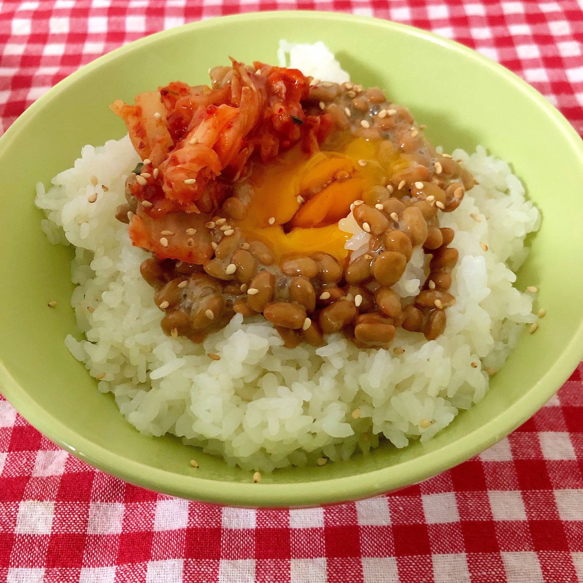 キムチと卵と納豆のご飯☆ レシピ・作り方 by THANK YOU GOOD BYE♬｜楽天レシピ