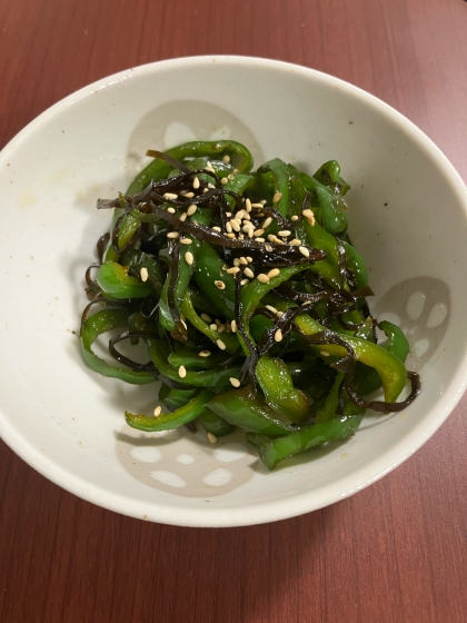 簡単1品!ピーマン塩昆布炒め