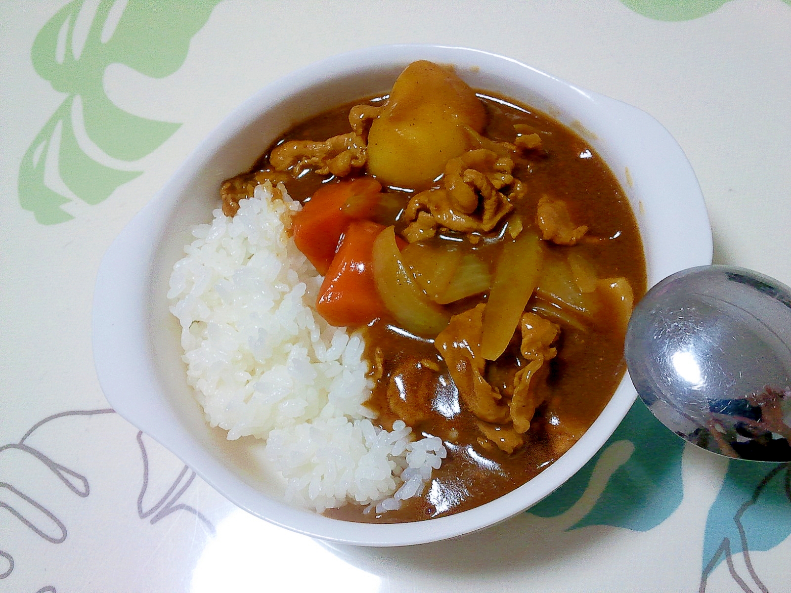 隠し味で簡単に美味しいカレー＋＋