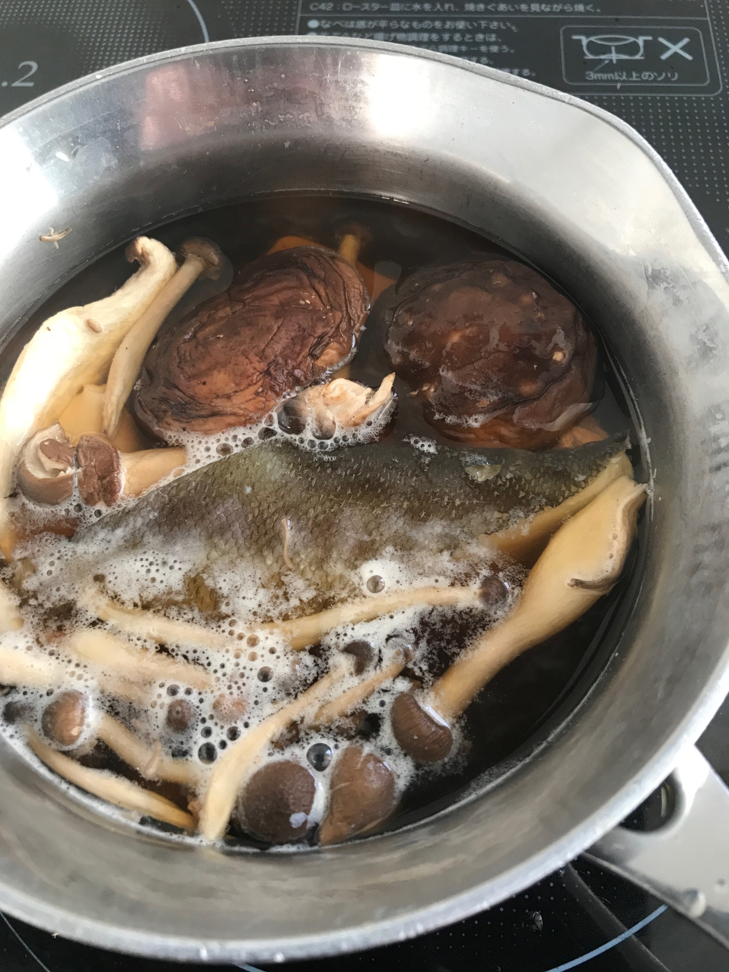 干し椎茸、タラ鍋