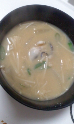 かきたっぷり味噌汁風スープ