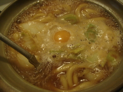 愛知県に昔よく出張に行ってたから懐かしいわぁ～赤味噌大好き♥赤だし味噌汁とコーヒーが同時に出てくるモーニングにも驚きません(^^ゞ具が白菜ごめんさい。うまごち