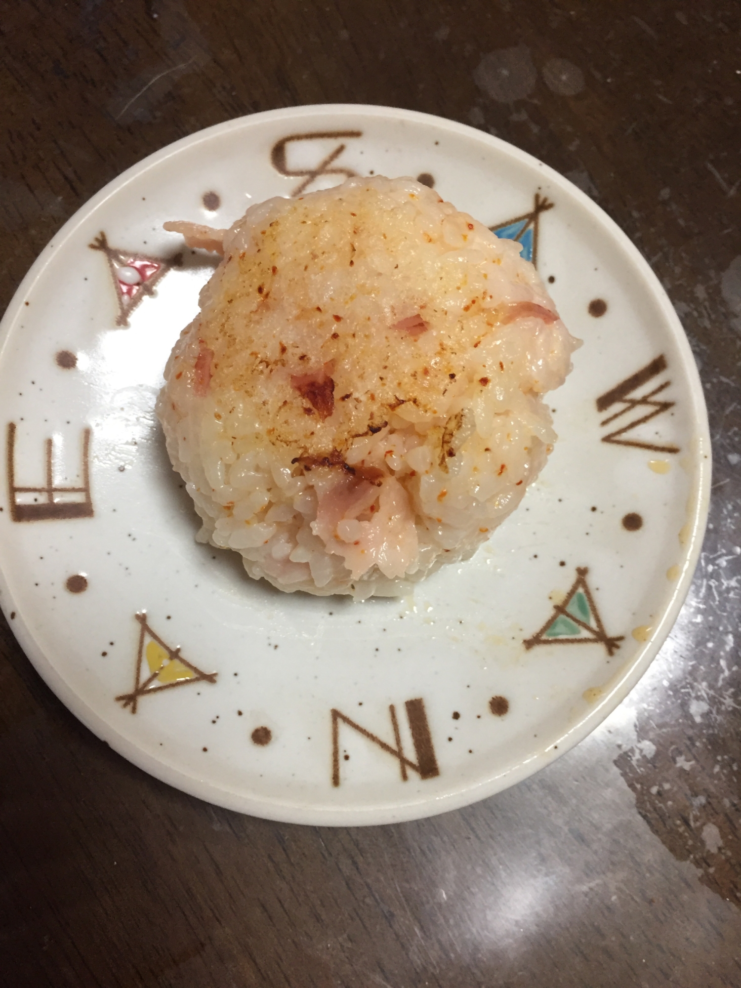 七味マヨベーコンおにぎり