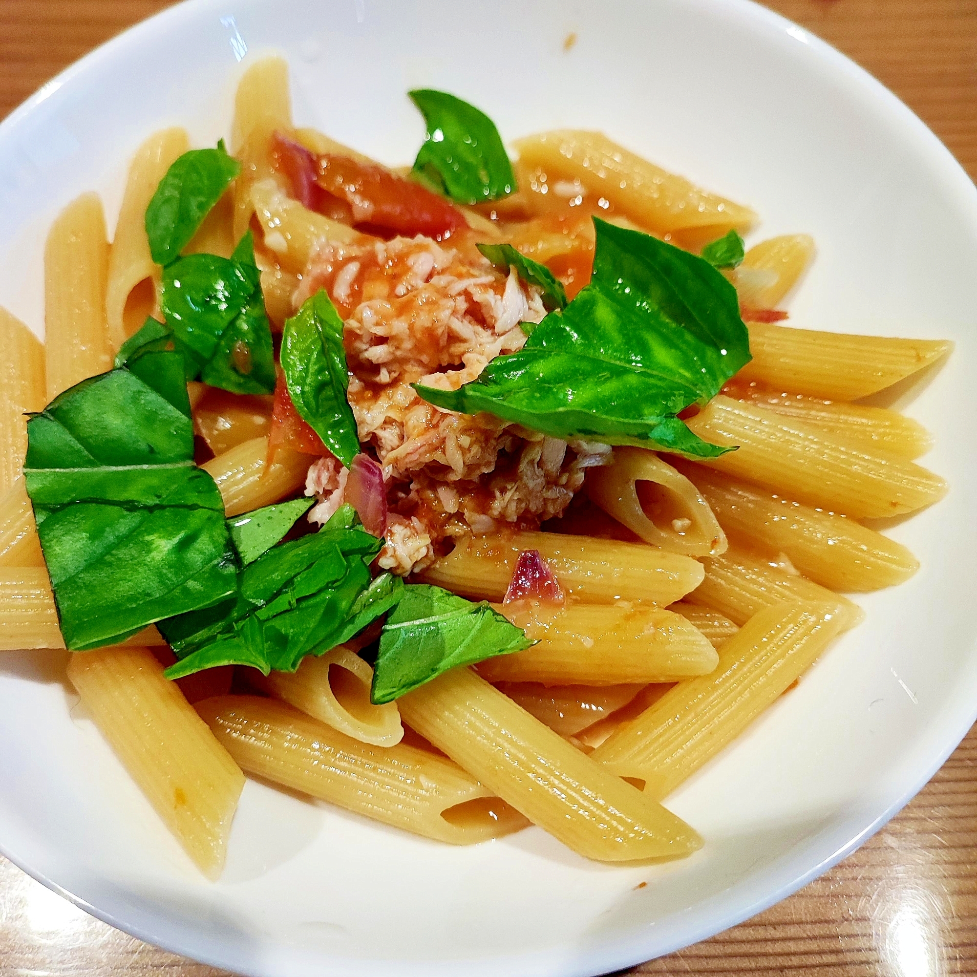 鍋1つで作る☆トマトとツナのペンネ