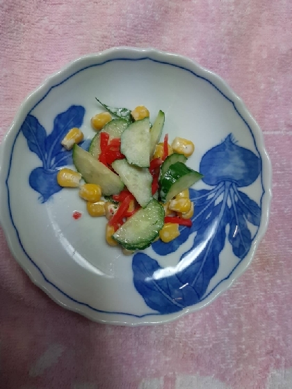きゅうり紅生姜コーンの簡単マヨサラダ