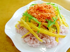 紅色チラシ寿司 レシピ 作り方 By 楽天出店店舗 コンツェルトハウス 楽天市場店 楽天レシピ