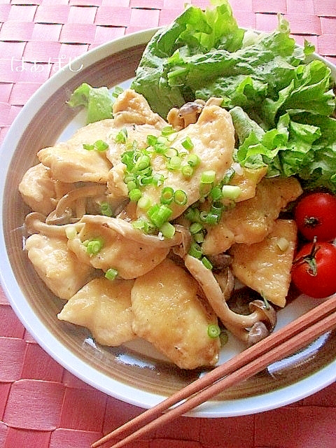 節約おかず♪簡単！鷄むね肉としめじのオイマヨ和え