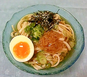 とろ～り卵となめたけの冷やしぶっかけうどん☆